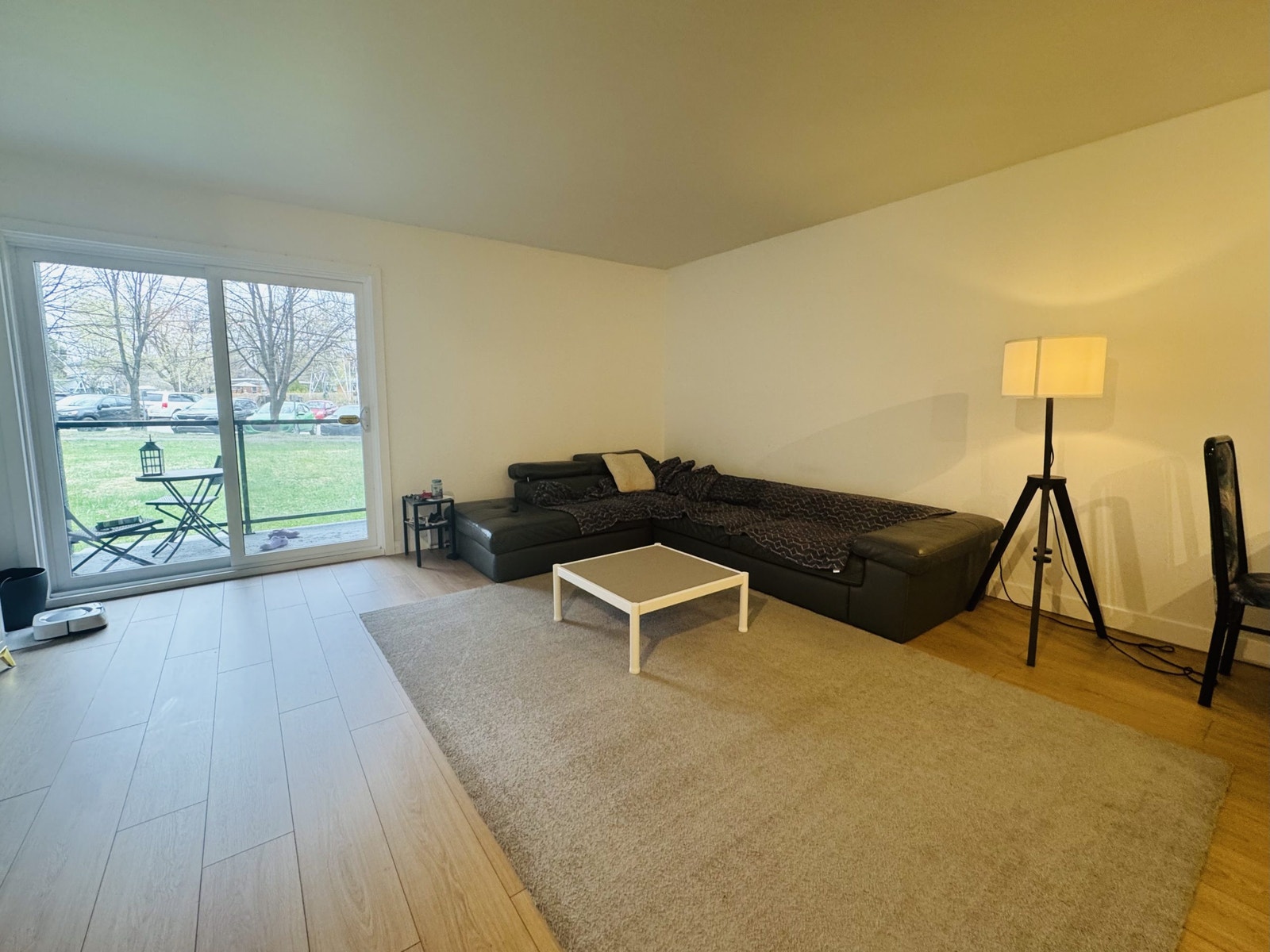 1017 Av. Duchesneau — photo 1