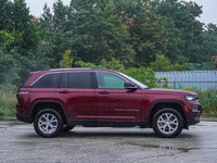 - Heated Seats - Heated Steering Wheel - Memory Seat - Power Liftgate - Navigation - Rear View Camer... (image 1)