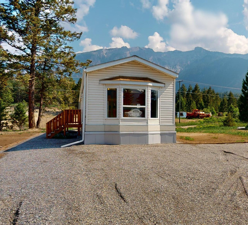 4813 CRESCENTWOOD DRIVE Edgewater, British Columbia Houses for Sale Cranbrook Kijiji