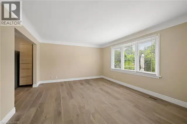 476 PROSPECT Avenue Kitchener, Ontario in Houses for Sale in Kitchener / Waterloo - Image 9