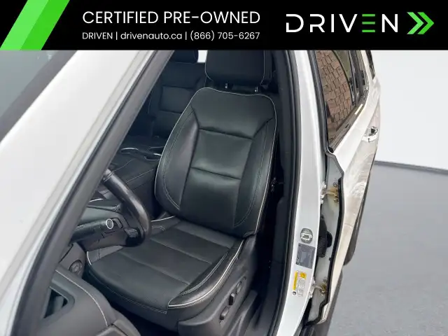 2021 GMC Yukon in Cars & Trucks in Markham / York Region - Image 12