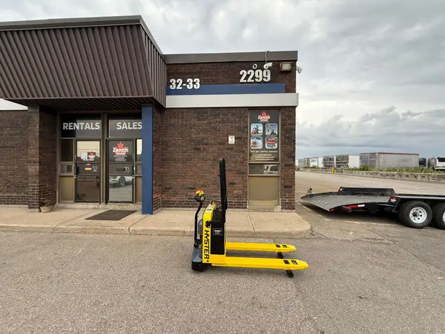 HYSTER WALK BEHIND ELECTRIC WALKIE PALLET JACK ON SALE in Heavy Equipment in Mississauga / Peel Region - Image 6