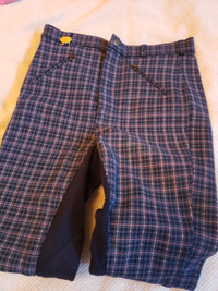 2 pairs. Girls horse riding pants. Excellent condition. Size 10