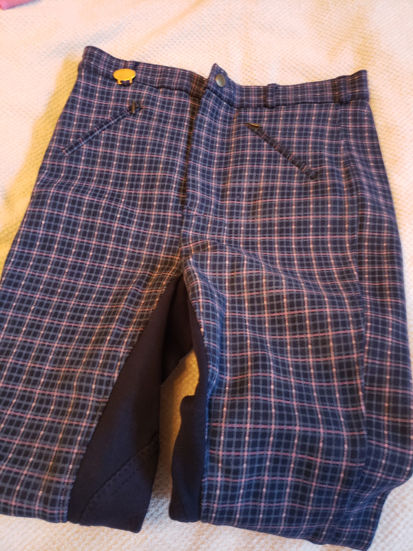 2 pairs. Girls horse riding pants. Excellent condition. Size 10 in Kids & Youth in London