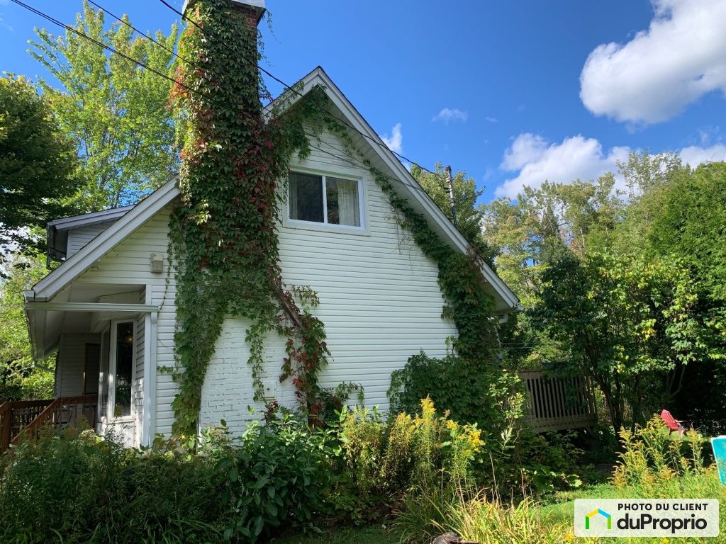$425,000 - 1 1/2 Storey for sale in Val-Morin — photo 2
