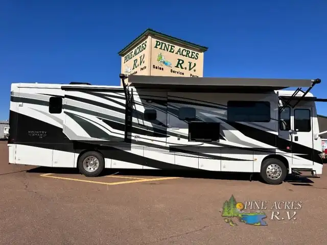 2023 Newmar Kountry Star 4037 Diesel Pusher 360 h.p. in RVs & Motorhomes in Moncton - Image 2