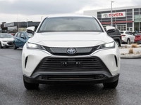 No Accidents - Keyless Ignition - Wireless Smartphone Charging - Backup Camera - Power Liftgate The... (image 2)