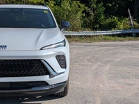 Turbocharged 2.0L I4 Engine - Panoramic Moonroof - All-Wheel Drive - Power Locks - Navigation System... (image 7)