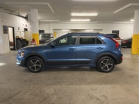 See Dealer Website for Details. Engine: 4 Cylinder Engine (image 7)