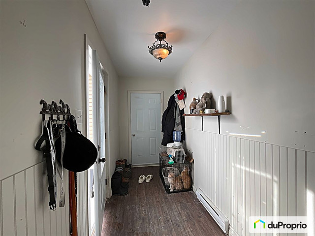 $395,500 - Acreage / Hobby Farm / Ranch in St-Telesphore dans Maisons à vendre  à Laurentides - Image 3