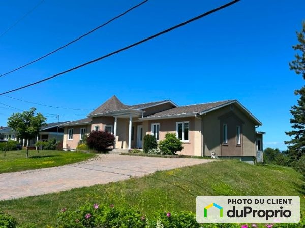 $695,000 - Bungalow for sale in Rimouski (Rimouski) — photo 2