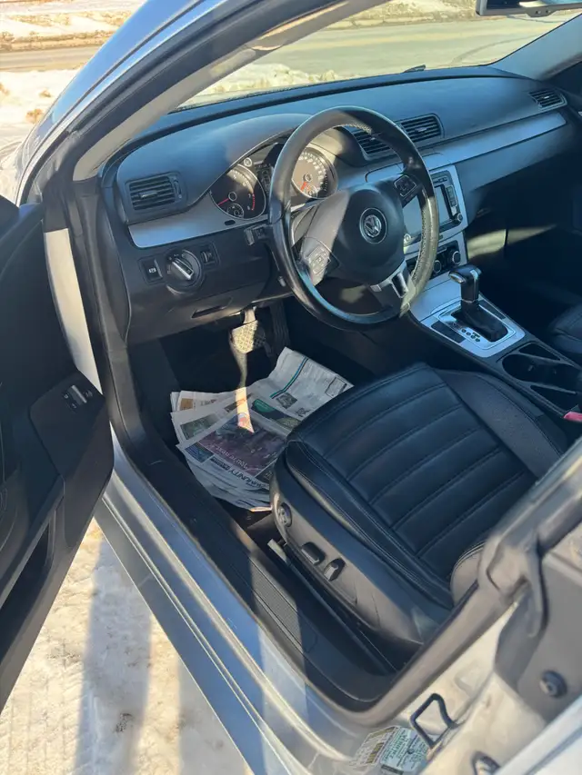 2010 Volkswagen Passat CC Sport line Safetied NO RUST!! in Cars & Trucks in Winnipeg - Image 10