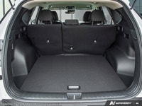 This Hyundai Tucson Plug-In Hybrid has a strong Intercooled Turbo Gas/Electric I-4 1.6 L/98 engine p... (image 6)