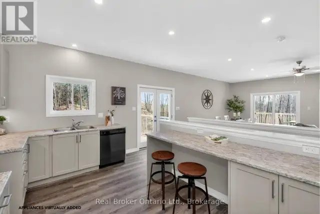 90 14 CONCESSION E Tiny, Ontario in Houses for Sale in Muskoka - Image 18