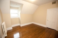 Live Close to Campus at 353 Alfred Street Available May 2026! Are you a student looking for affordab... (image 3)