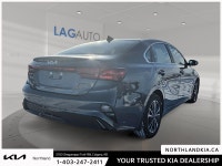 2024 Kia Forte EX New Price! Ready for anything, from the streets of Calgary to the highways of Albe... (image 3)