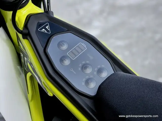 2025 Triumph TXP-12 OSET in Street, Cruisers & Choppers in Oshawa / Durham Region - Image 11