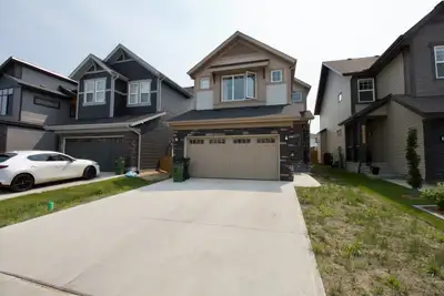 Glenridding 4 Bed 3 Bath Dbl Garage SW Edmonton