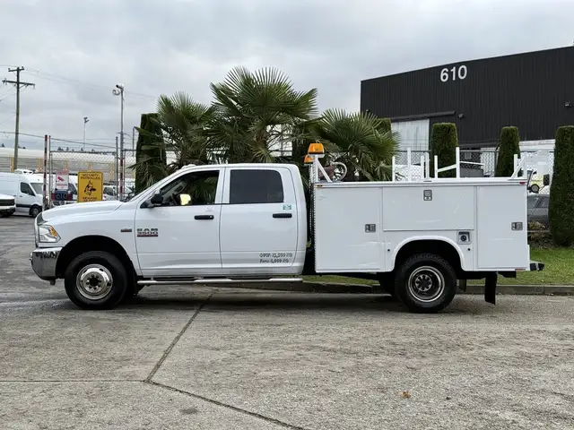 2013 Ram 3500 4X4 Service Truck in Heavy Trucks in Delta/Surrey/Langley - Image 7