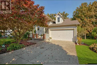 Serenely positioned on a landscaped ravine lot in the prestigious Victoria Shores, sits this beautif...