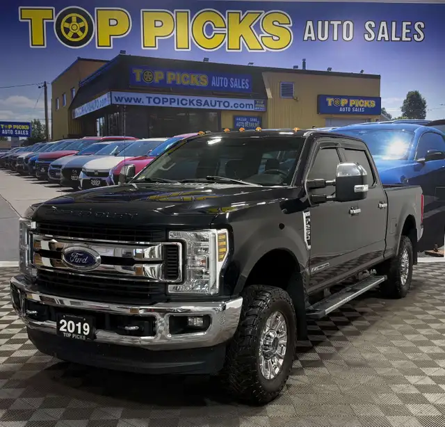 2019 Ford F-250 Premium Pkg, Fx4 Pkg, Snow Plow Prep & More!