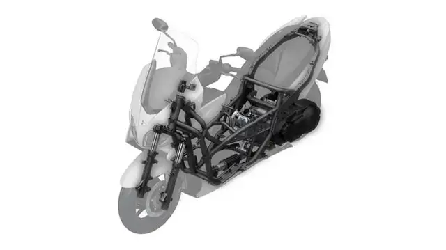 2025 Suzuki Burgman 400 in Scooters & Pocket Bikes in Ottawa - Image 5