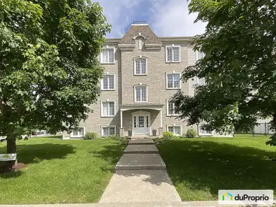 Condo spacieux et lumineux à Mascouche Superficie : 102,5 m² | 2 chambres | 2 stationnements | Anima...