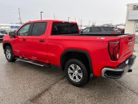 One Owner, Pro Pkg, Upgraded 5.3L, X31 Off-Road Pkg, Convenience Pkg, Running Boards, Alum Wheels, B... (image 4)