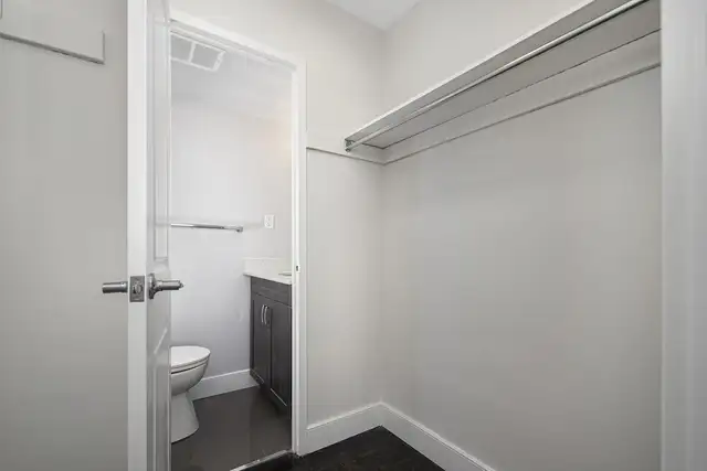 1 Bedroom Apartment for Rent - 1980 Fowler Dr in Long Term Rentals in Mississauga / Peel Region - Image 9