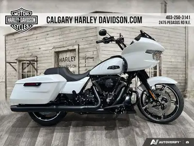 The benchmark for dynamic bagger performance and long-distance rider comfort evolved. The 2025 Road...