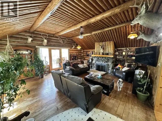 6273 MOOSE POINT DRIVE 70 Mile House, British Columbia in Houses for Sale in Kamloops - Image 18