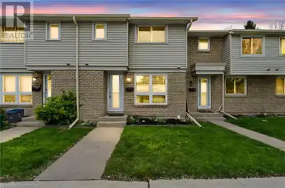 Fantastic opportunity to own a well-maintained 2-storey townhouse condo in a central Niagara Falls l...
