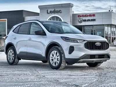This One Owner 2025 Ford Escape ACTIVE AWD has the 1.5L Ecoboost engine with an 8-Speed Automatic tr...