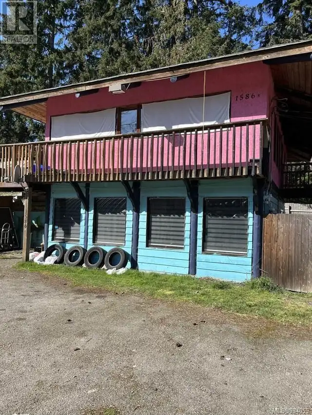 1586 McKibbon Rd N Errington, British Columbia in Houses for Sale in Parksville / Qualicum Beach - Image 3