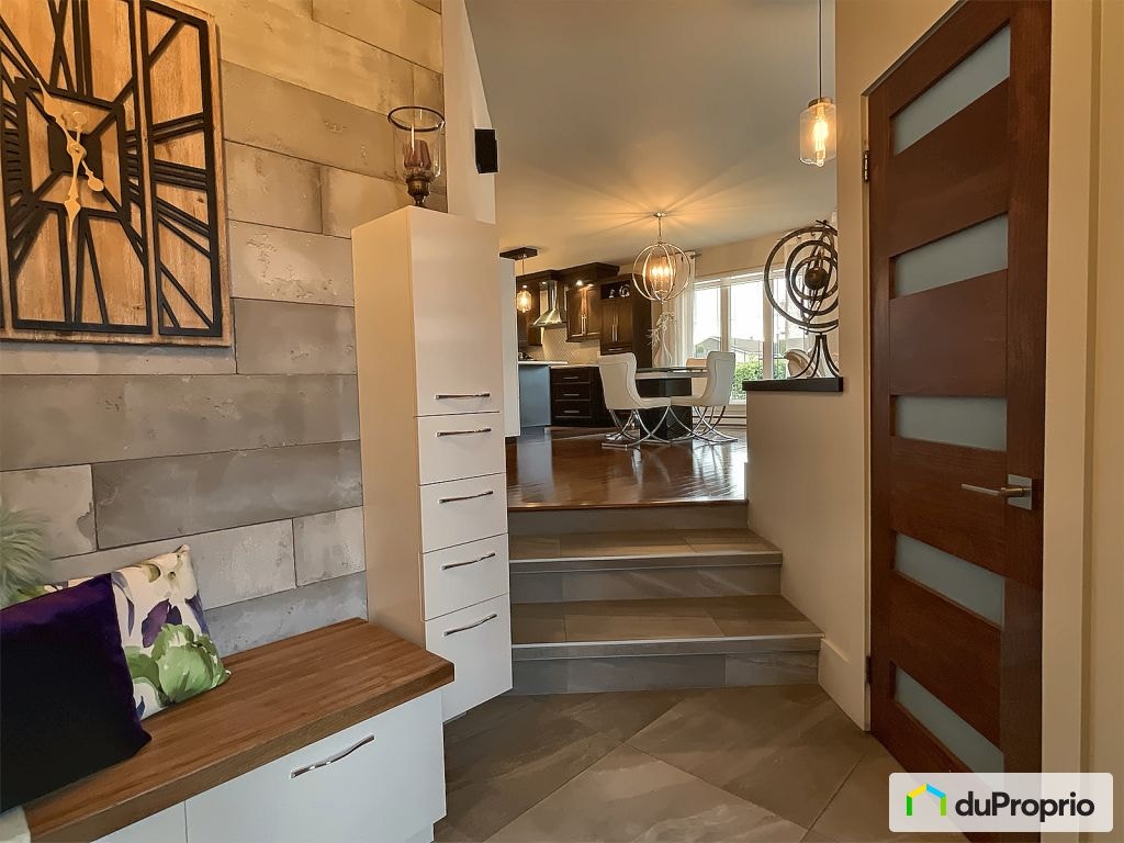 $680,000 - Bungalow for sale in Alma — photo 2