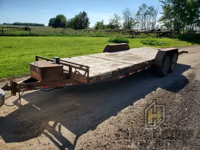 2014 LOAD TRAIL 22 Ft Tandem Axle Equipment Trailer 16 Ft tilt deck 6 Ft fixed front deck 1.5 Ft ram...