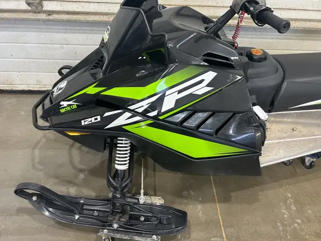 2019 Arctic Cat ZR 120 in Snowmobiles in Moose Jaw - Image 3