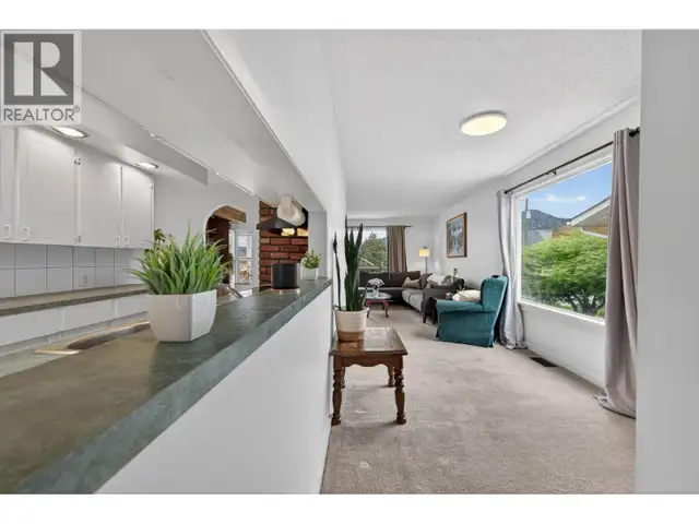 743 DOUGLAS Street Kamloops, British Columbia in Houses for Sale in Kamloops - Image 9