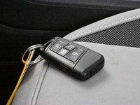 Apple Carplay, Remote start, Heated seats and steering and more! Kijiji Engine: 4 Cylinder Engine 1.... (image 4)