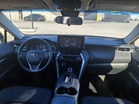 Look at this certified 2021 Toyota Venza LE AWD | Toyota Safety Sense | Heated Seats | Power Liftgat... (image 4)