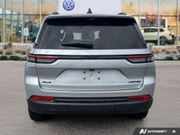 Experience the elevated capability and sophistication of the 2024 Jeep Grand Cherokee Limited, finis... (image 3)
