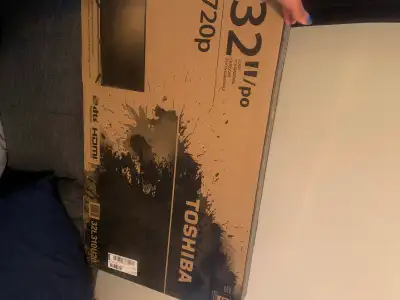 TOSHIBA 32 IN H TV BRAND NEW IN BOX, View more