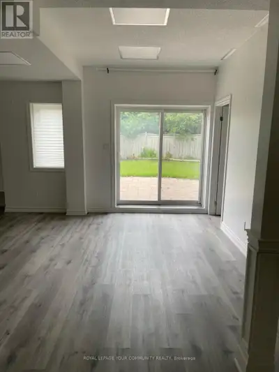 9 MAGDALAN CRESCENT Richmond Hill (Jefferson), Ontario