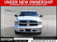 2022 Ram 1500 Classic SLT Experience the Ram 1500 Classic SLT with only 101604 km on the odometer. F... (image 1)