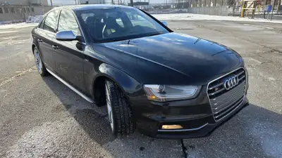 Engine: V6 Cylinder Engine 3.0L L/100Km City: 13.1 L/100Km Hwy: 8.3 Safety Equipment Electronic Stab...