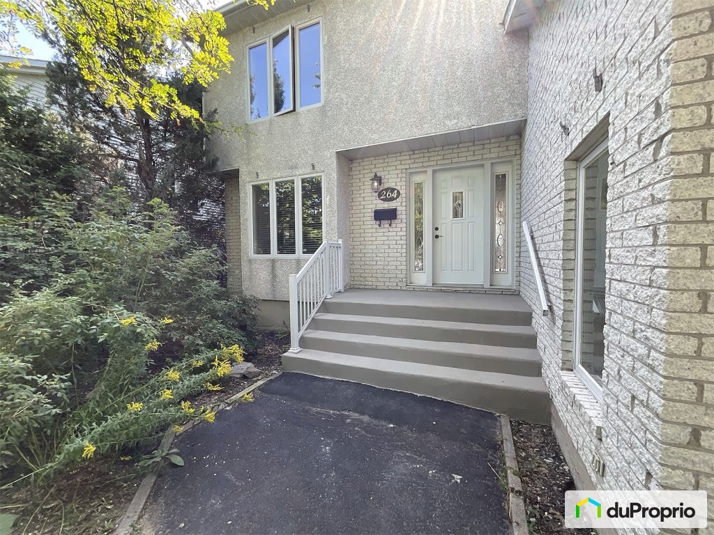 $775,000 - 2 Storey for sale in Repentigny (Repentigny) — photo 2