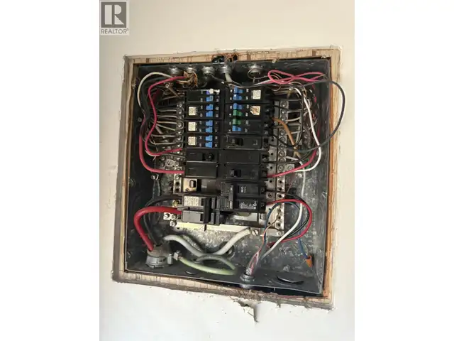 8707 75 STREET Fort St. John, British Columbia in Houses for Sale in Fort St. John - Image 10