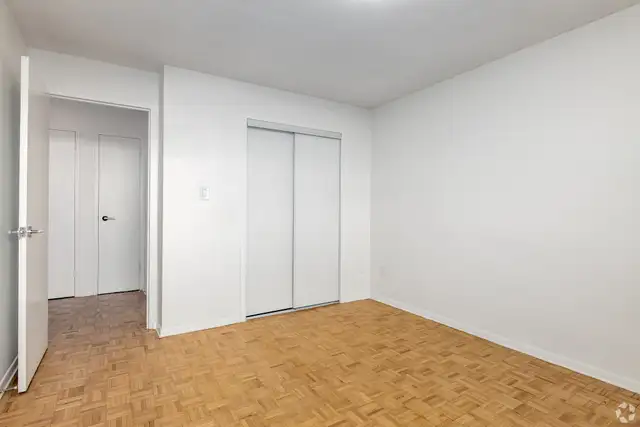 1 Bedroom Apartment for Rent - 30 High Street East in Long Term Rentals in Mississauga / Peel Region - Image 15