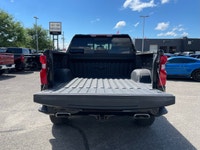 1 OWNER | ACCIDENT FREE | SUNROOF | HEATED SEATS/COOLED SEATS | HEATED STEERING WHEEL | WIRELESS CHA... (image 4)