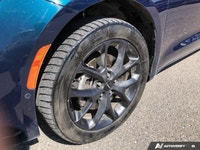 Experience the versatility and style of this 2023 Chrysler Pacifica Limited minivan. Boasting a luxu... (image 9)